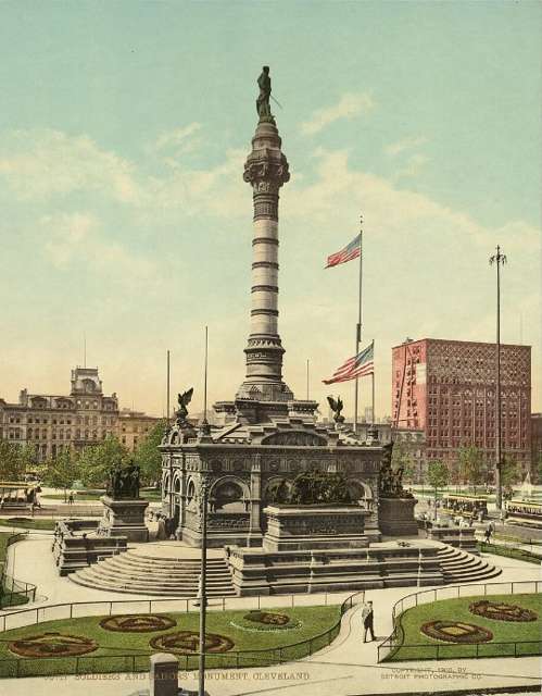 Soldiers' and Sailors' Monument, About 1900