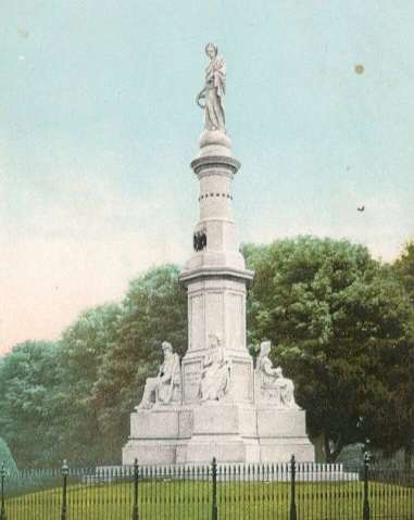 Soldiers' National Monument, 1905