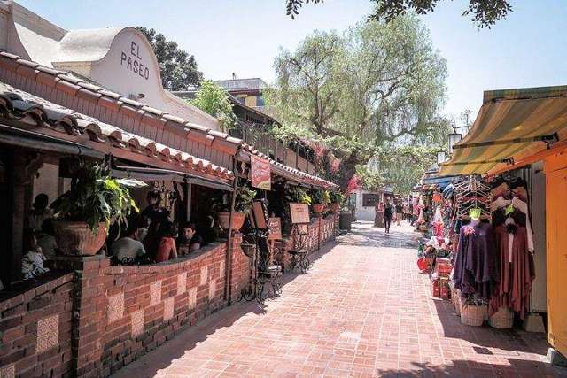Olvera Street, Today