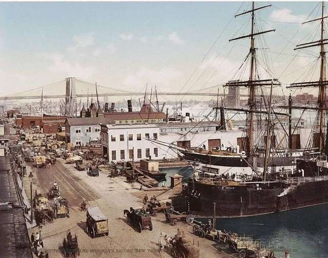 Brooklyn Bridge, c. 1900