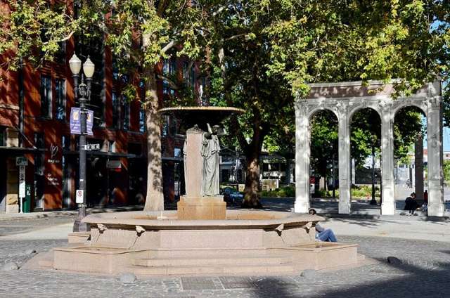 Skidmore Fountain today
