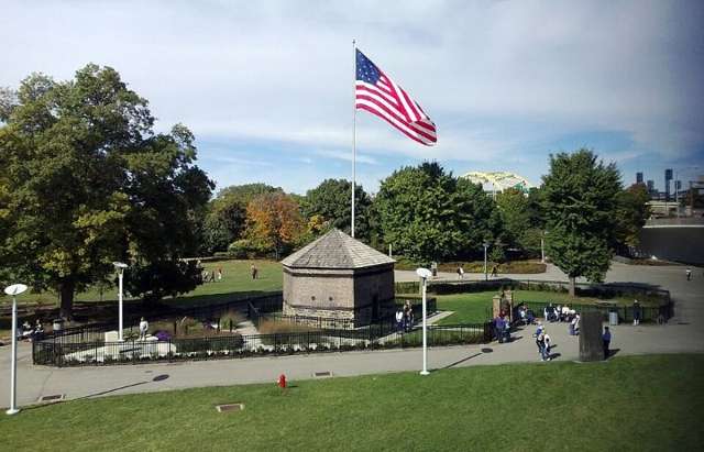 Fort Pitt Block House today