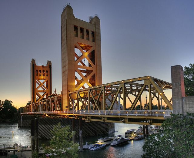 Tower Bridge, 2006
