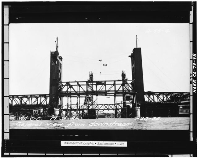 Tower Bridge, 1935