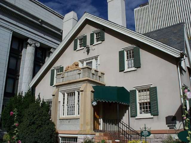 Lion House today