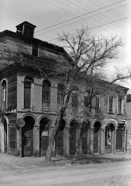 Piper's Opera House, 1937